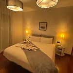 Villa Dedalos - Spacious Luxury With Heated Pool In