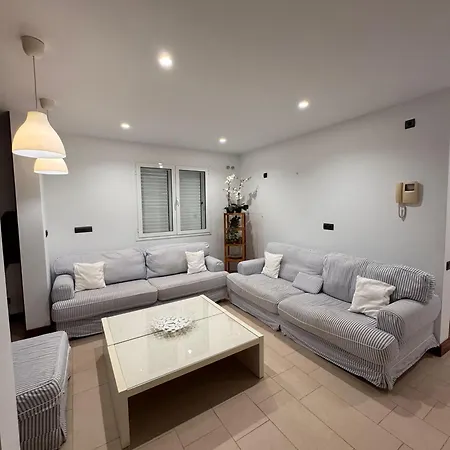 Villa Dedalos - Spacious Luxury With Heated Pool In Puerto Calero